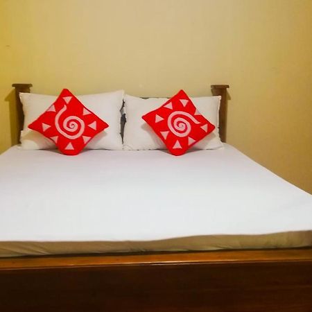 Pinthu Home Stay Sigiriya Bagian luar foto